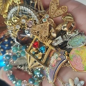 Misc Jewelry LOT~J.J, Lilly P, SaraCov, Avon, Gerrys